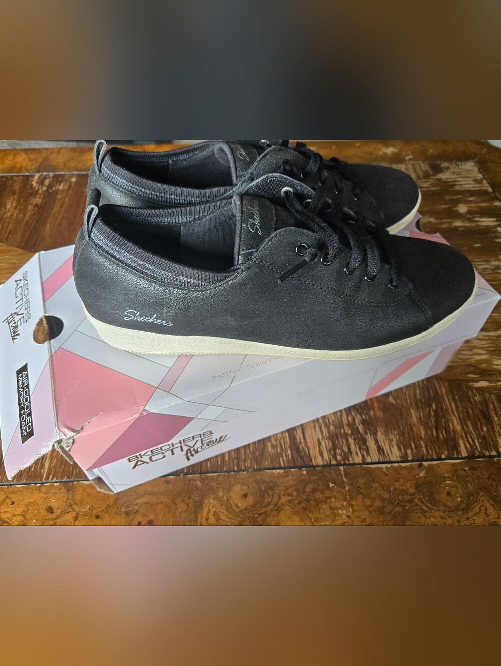 Skechers 9 Madison Ave City Ways Memory Foam Womens Shoes Sneakers